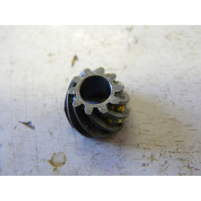 Шестерня ведущая D19.4x14 Z10 {U503-211-025}