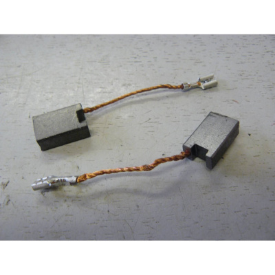 Щетка графитовая (пара) 12x7x19 {U503-181-045-W}