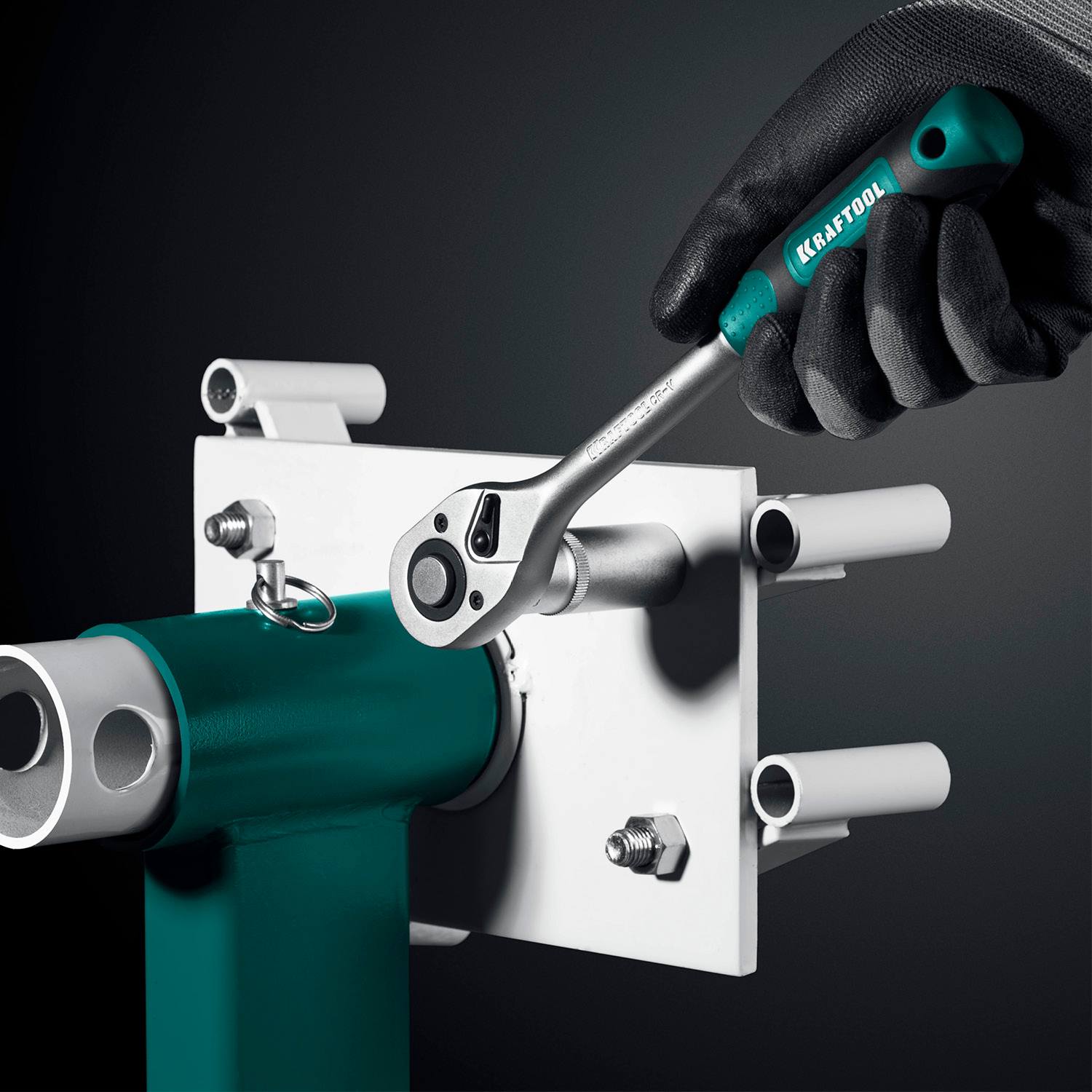 KRAFTOOL  EXTREM-142, 142 предм., (1/2"+3/8"+1/4"), универсальный набор инструмента  {27889-H142}