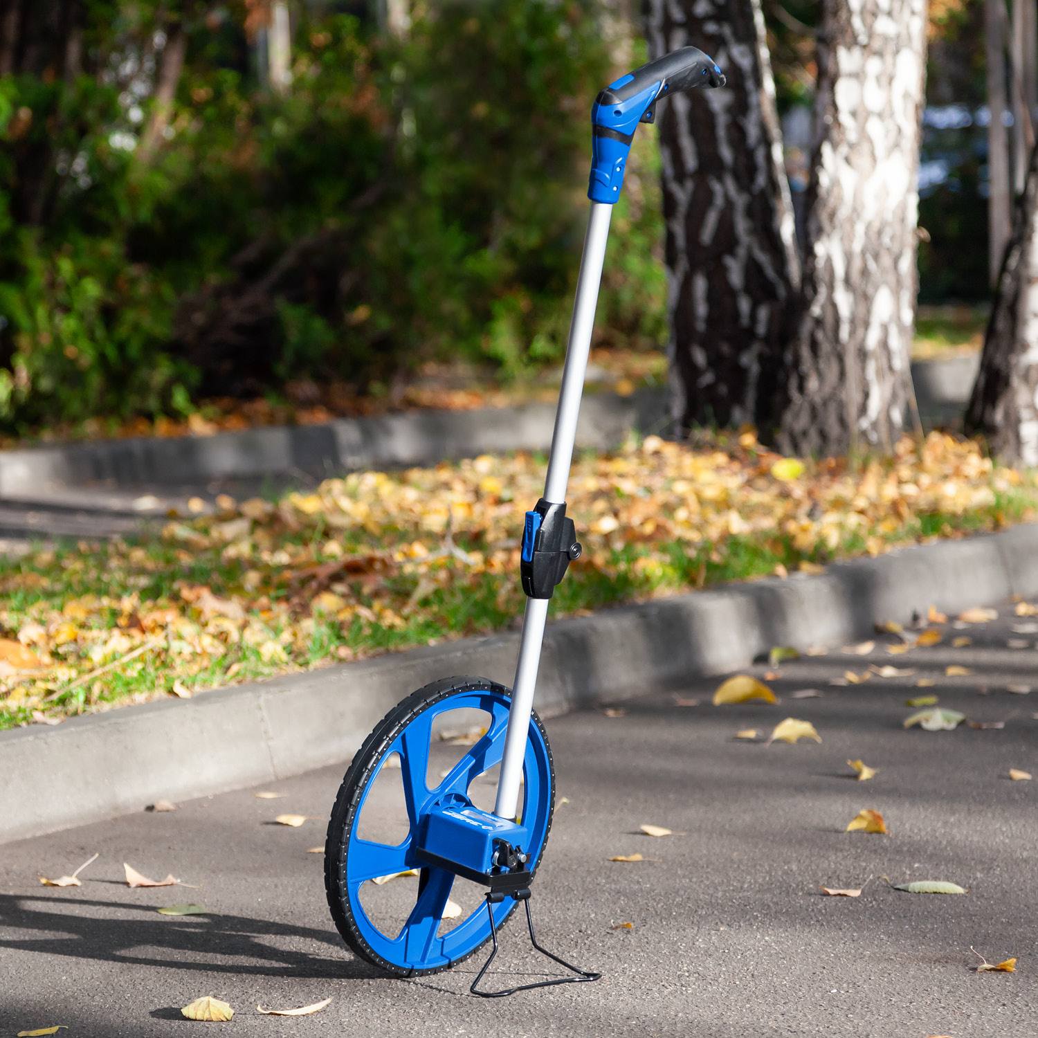 ЗУБР  0.1 - 9999 м, измерительное колесо, (курвиметр) со складной алюминиевой рукояткой, Профессионал (34880)